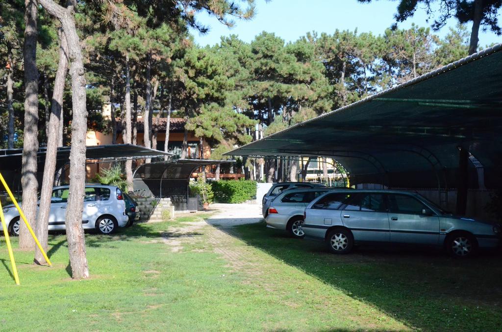 Hotel Aspe Bibione Exterior photo