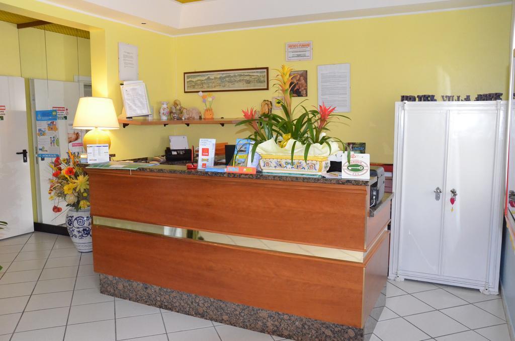 Hotel Aspe Bibione Exterior photo