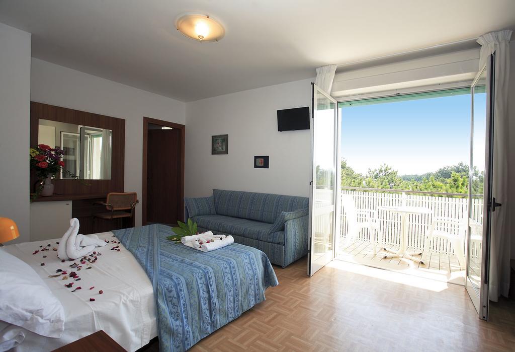 Hotel Aspe Bibione Exterior photo
